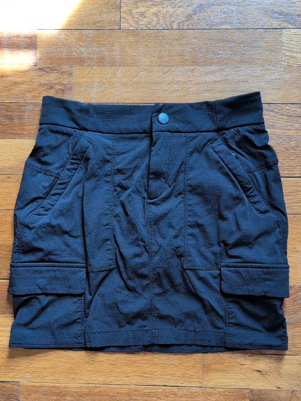 Athleta Black Trekkie Skort
